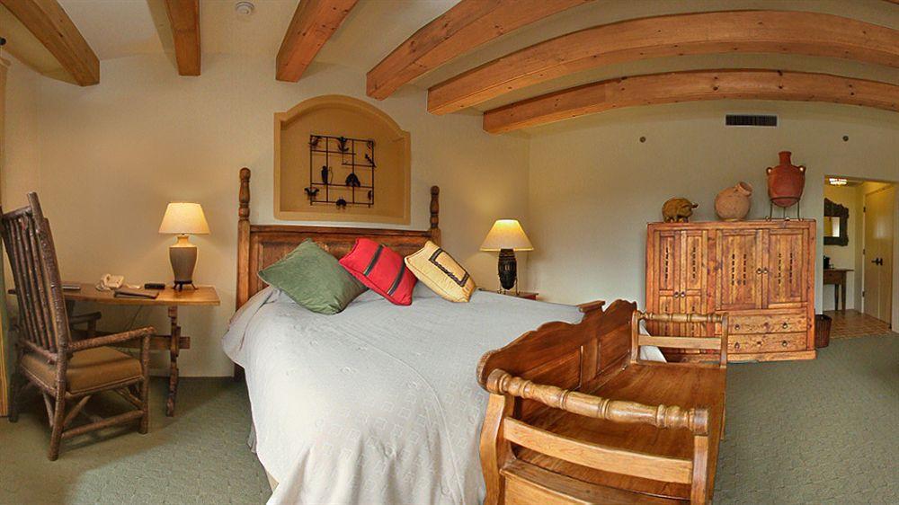 The Bishops Lodge Ranch Resort And Spa Rancho Encantado Exterior photo